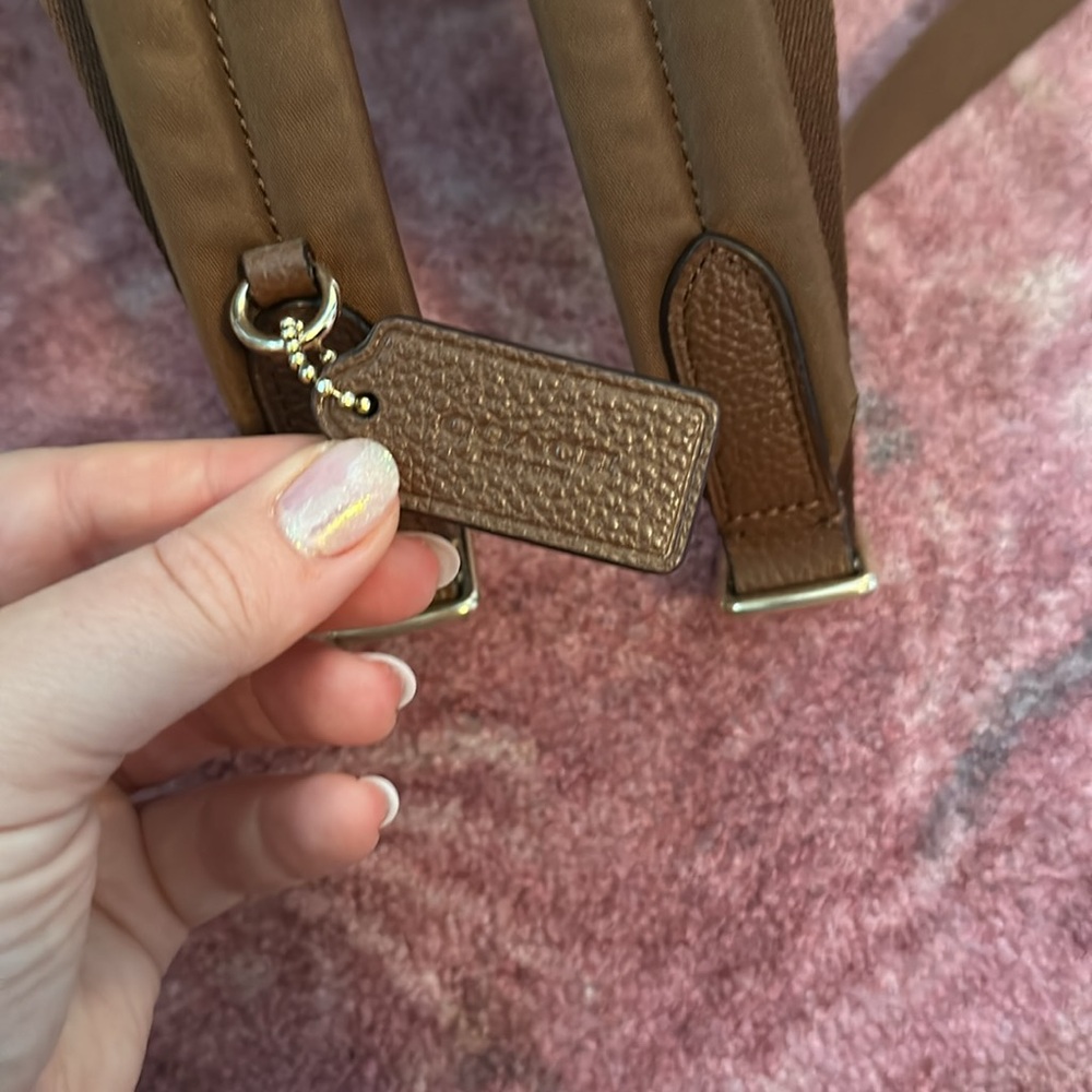 Coach back pack - Picture 5 of 6